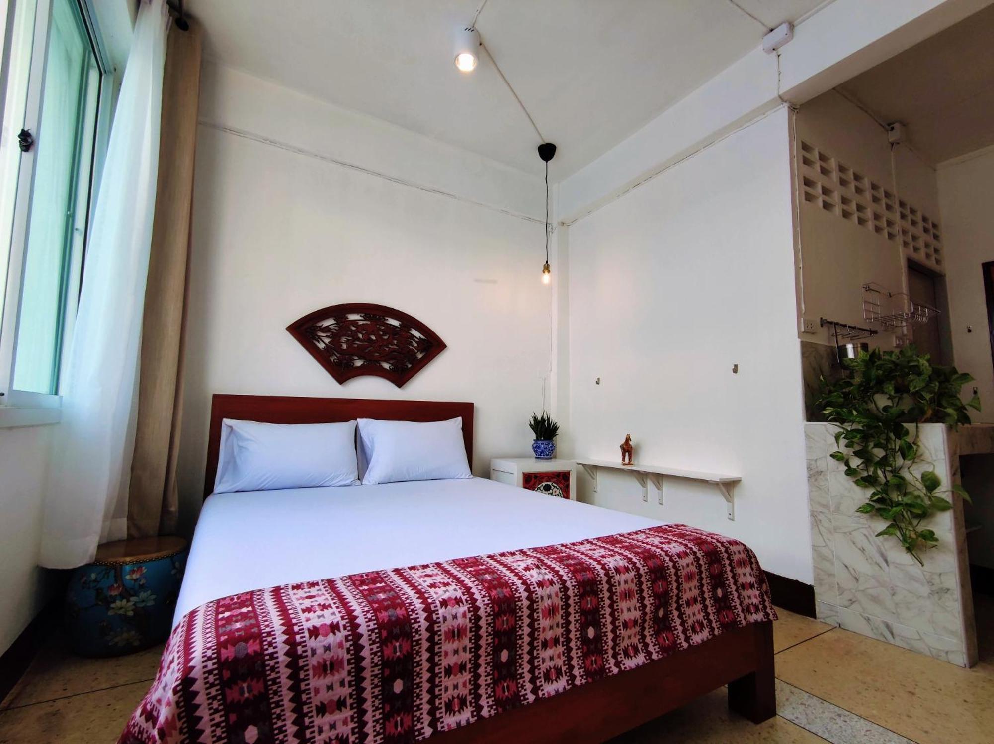 Apartment Lumphini 9 Haven Urban Retreat Bright Room Bangkok